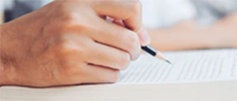 Grafik Hand mit Bleistift