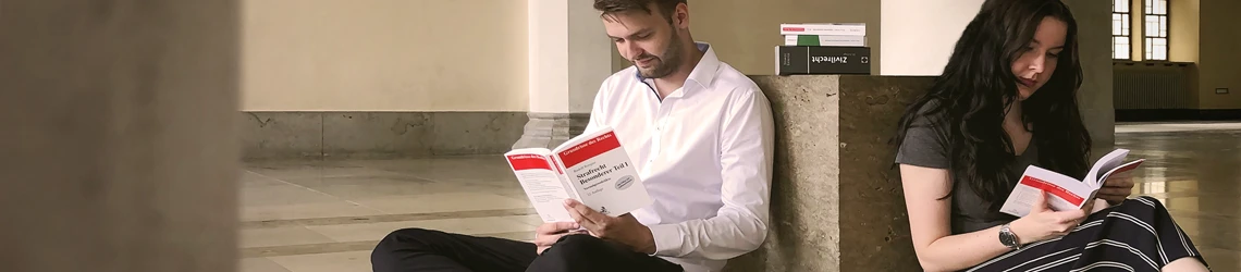 Studenten in der Uni