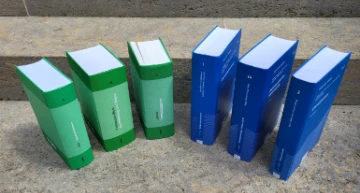 Schmuckgrafik Bücher der Grünen und Blauen Reihe